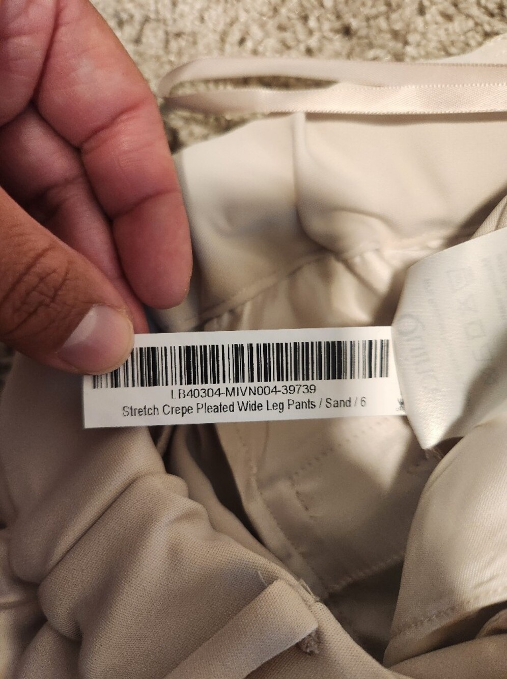 NWT Quince Stretch Crepe Pleated Wide Leg Pants Size 6 In Sand - Picture 6 of 12